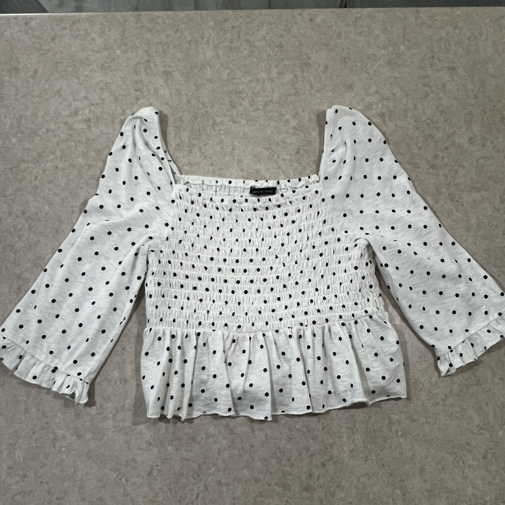 American Eagle polka dot crop top